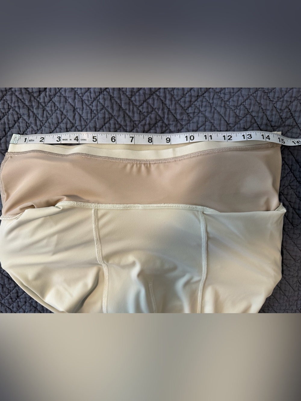 Lululemon Bone Half-Sleeve Close-to-Body Shelf T-Shirt Size 12 - Picture 11 of 15